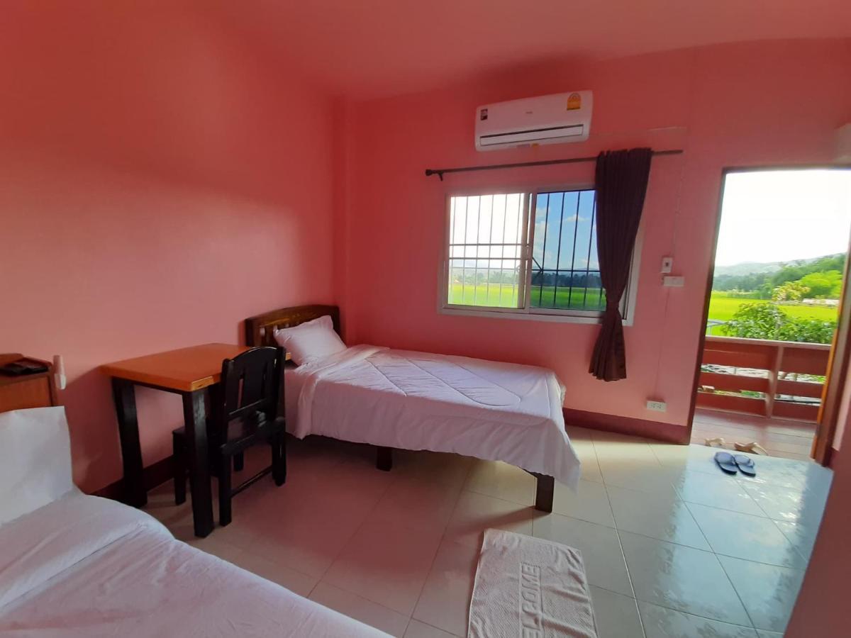 Khuang Na Farmview Bed & Breakfast Mae Chaem Dış mekan fotoğraf